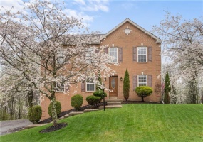 537 Potomac Dr, Washington, 15301, 4 Bedrooms Bedrooms, 11 Rooms Rooms,3.1 BathroomsBathrooms,Residential,For Sale,Potomac Dr,1695447