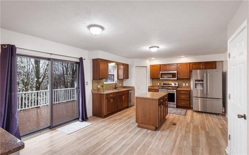 537 Potomac Dr, Washington, 15301, 4 Bedrooms Bedrooms, 11 Rooms Rooms,3.1 BathroomsBathrooms,Residential,For Sale,Potomac Dr,1695447