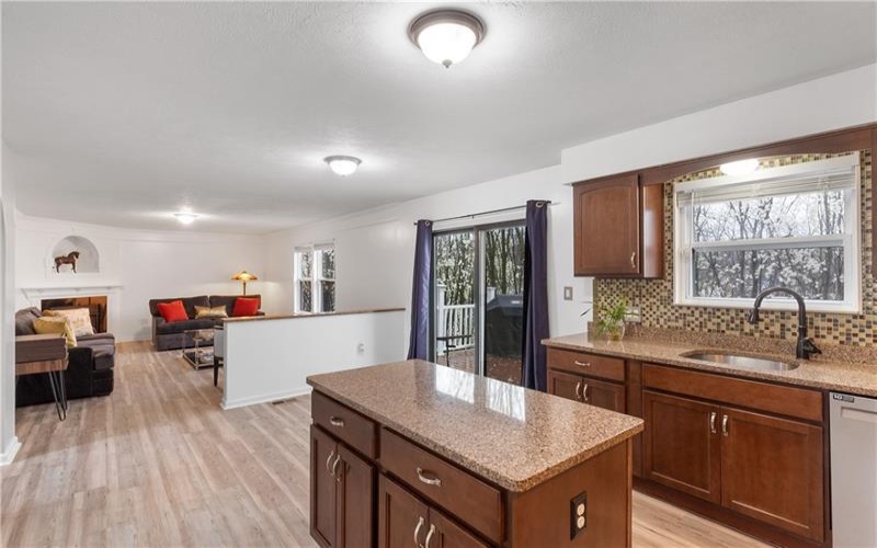 537 Potomac Dr, Washington, 15301, 4 Bedrooms Bedrooms, 11 Rooms Rooms,3.1 BathroomsBathrooms,Residential,For Sale,Potomac Dr,1695447