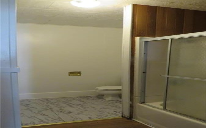 648 Ankeny Ave, Somerset, 15501, 2 Bedrooms Bedrooms, ,1 BathroomBathrooms,Lease,For Sale,Ankeny Ave,1695476