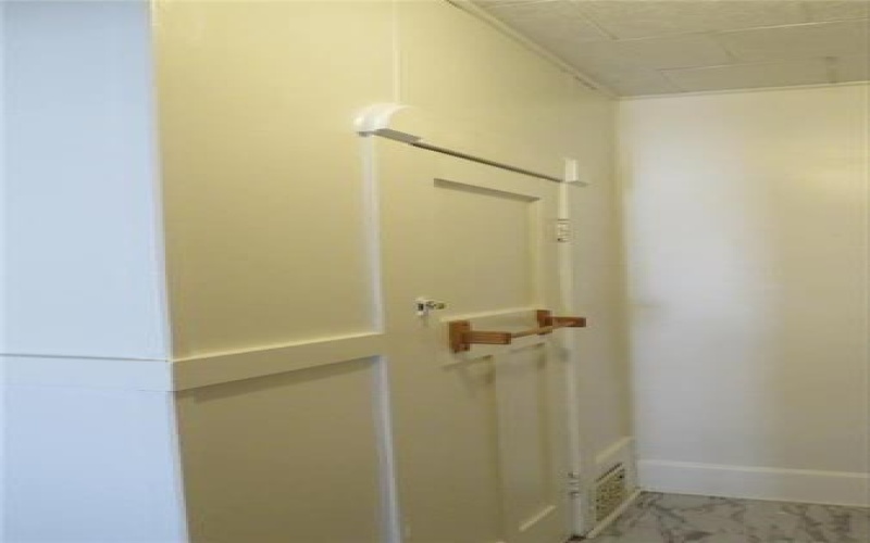 648 Ankeny Ave, Somerset, 15501, 2 Bedrooms Bedrooms, ,1 BathroomBathrooms,Lease,For Sale,Ankeny Ave,1695476