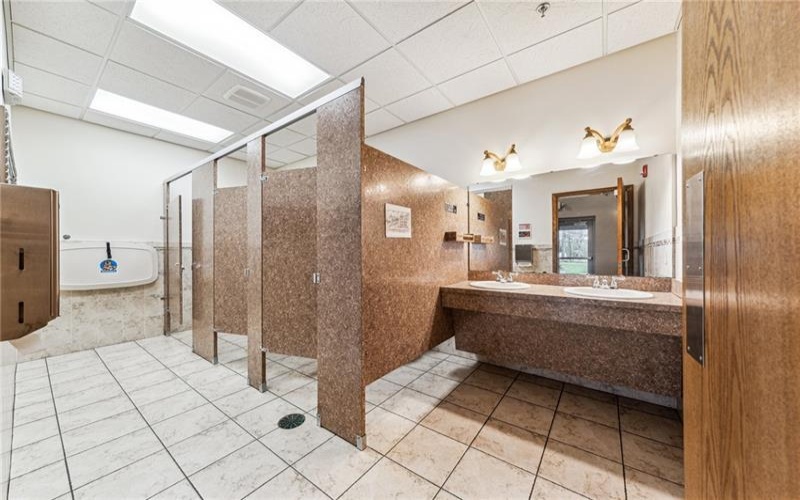 2155 Gracin Ln, Irwin, 15642, ,Commercial-industrial-business,For Sale,Gracin Ln,1695488