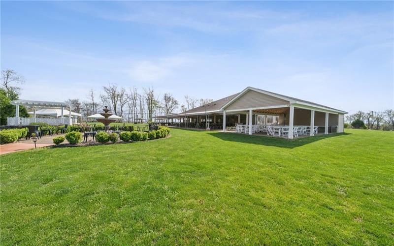 2155 Gracin Ln, Irwin, 15642, ,Commercial-industrial-business,For Sale,Gracin Ln,1695488