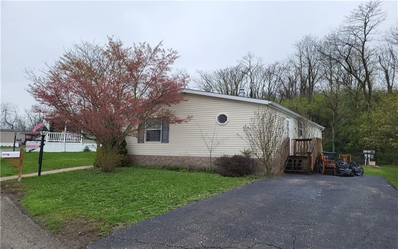 28 Parkvue Dr, Finleyville, 15332, 3 Bedrooms Bedrooms, 6 Rooms Rooms,2 BathroomsBathrooms,Residential,For Sale,Parkvue Dr,1695490