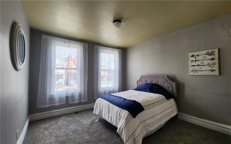102 Sumner Avenue, Vandergrift, 15690, 4 Bedrooms Bedrooms, 9 Rooms Rooms,2 BathroomsBathrooms,Residential,For Sale,Sumner Avenue,1695512