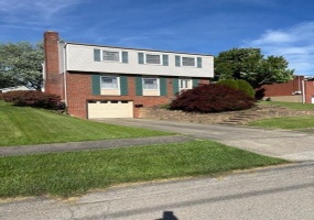 52 Emerson St, Uniontown, 15401, 3 Bedrooms Bedrooms, 7 Rooms Rooms,1.2 BathroomsBathrooms,Residential,For Sale,Emerson St,1695604