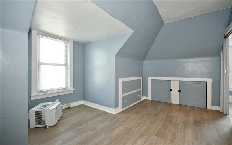 103 Jobes St, Elco, 15434, 3 Bedrooms Bedrooms, 8 Rooms Rooms,1 BathroomBathrooms,Residential,For Sale,Jobes St,1678301