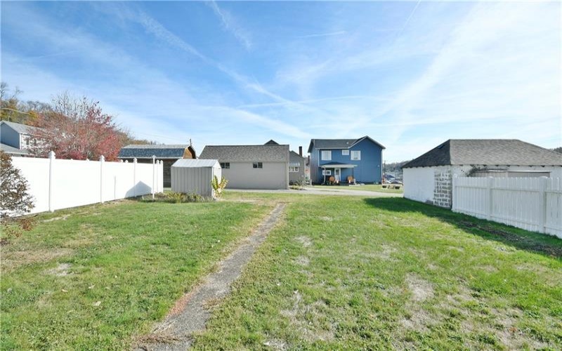 103 Jobes St, Elco, 15434, 3 Bedrooms Bedrooms, 8 Rooms Rooms,1 BathroomBathrooms,Residential,For Sale,Jobes St,1678301