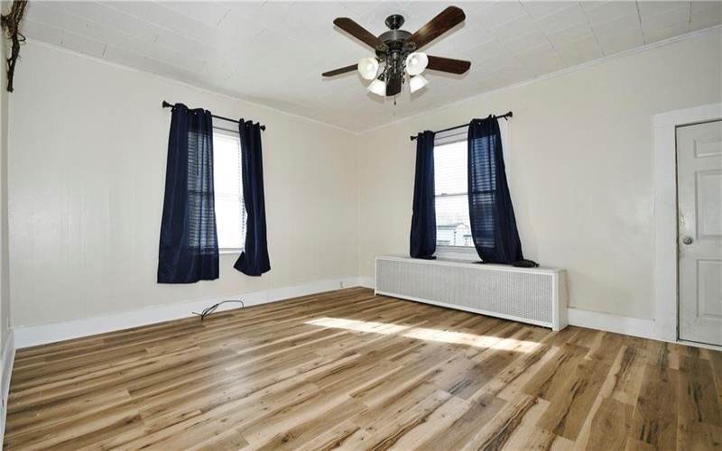 103 Jobes St, Elco, 15434, 3 Bedrooms Bedrooms, 8 Rooms Rooms,1 BathroomBathrooms,Residential,For Sale,Jobes St,1678301