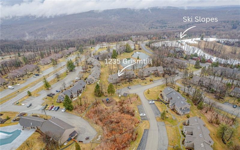1235 Gristmill Lane, Hidden Valley, 15502, 1 Bedroom Bedrooms, 6 Rooms Rooms,0.2 BathroomBathrooms,Residential,For Sale,Gristmill Lane,1694832