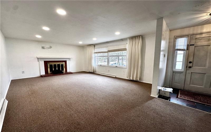 67 Emerson St, Uniontown, 15401, 5 Bedrooms Bedrooms, ,2.1 BathroomsBathrooms,Residential,For Sale,Emerson St,1695396