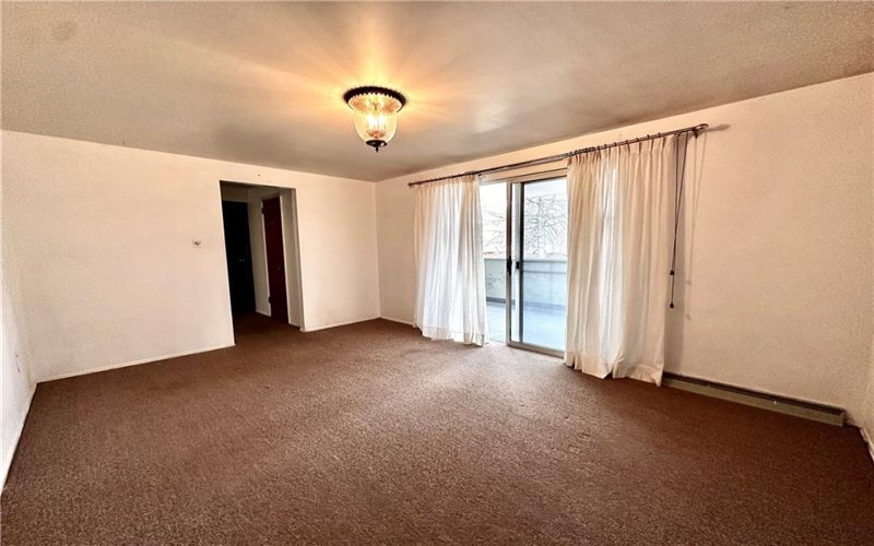 67 Emerson St, Uniontown, 15401, 5 Bedrooms Bedrooms, ,2.1 BathroomsBathrooms,Residential,For Sale,Emerson St,1695396
