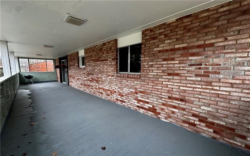 67 Emerson St, Uniontown, 15401, 5 Bedrooms Bedrooms, ,2.1 BathroomsBathrooms,Residential,For Sale,Emerson St,1695396
