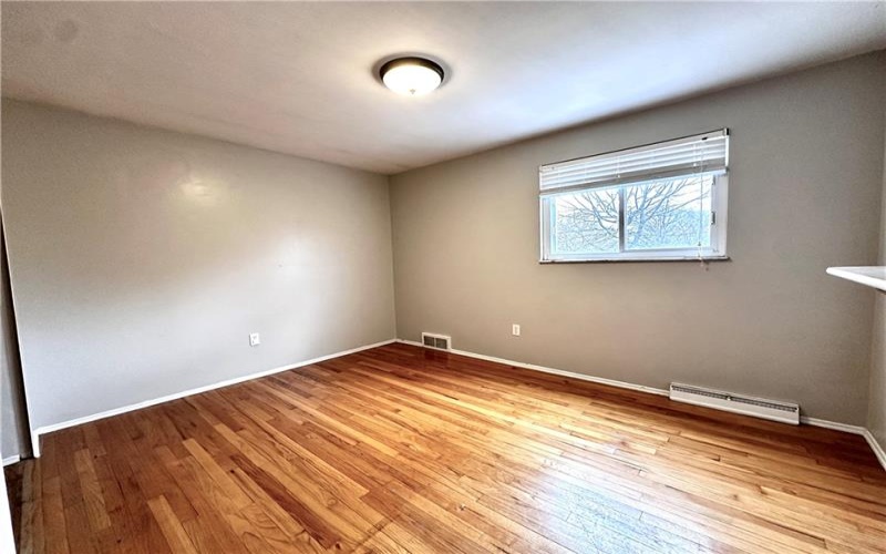67 Emerson St, Uniontown, 15401, 5 Bedrooms Bedrooms, ,2.1 BathroomsBathrooms,Residential,For Sale,Emerson St,1695396