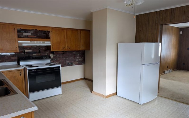 619.5 Conrad, Charleroi, 15022, 2 Bedrooms Bedrooms, ,3 BathroomsBathrooms,Lease,For Sale,Conrad,1695510