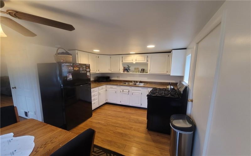 11 Murner Lane, Claysville, 15323, 2 Bedrooms Bedrooms, 4 Rooms Rooms,1 BathroomBathrooms,Residential,For Sale,Murner Lane,1695517