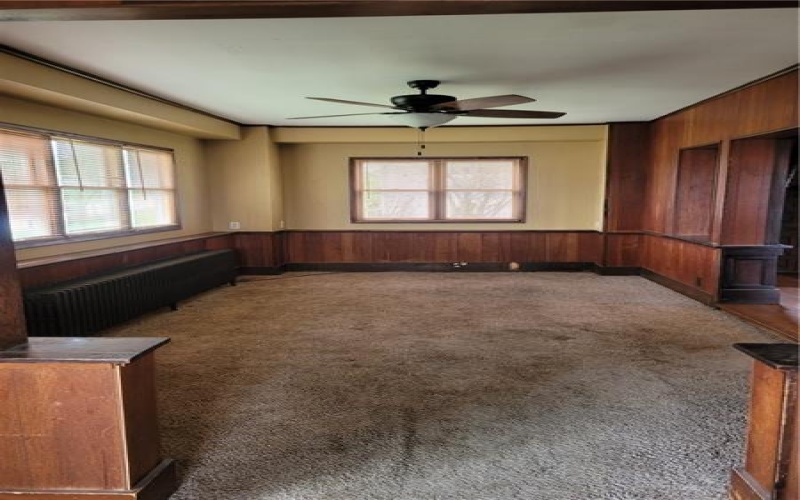 889 E Beau St, Washington, 15301, 4 Bedrooms Bedrooms, ,2 BathroomsBathrooms,Lease,For Sale,E Beau St,1695519