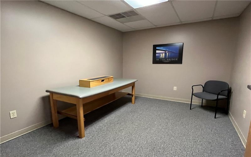 997 Main St, Washington, 15301, ,Commercial-industrial-business,For Sale,Main St,1695523