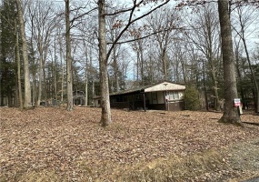 240/246 Harmony Drive, Flinton, 16640, 2 Bedrooms Bedrooms, ,1 BathroomBathrooms,Residential,For Sale,Harmony Drive,1695571