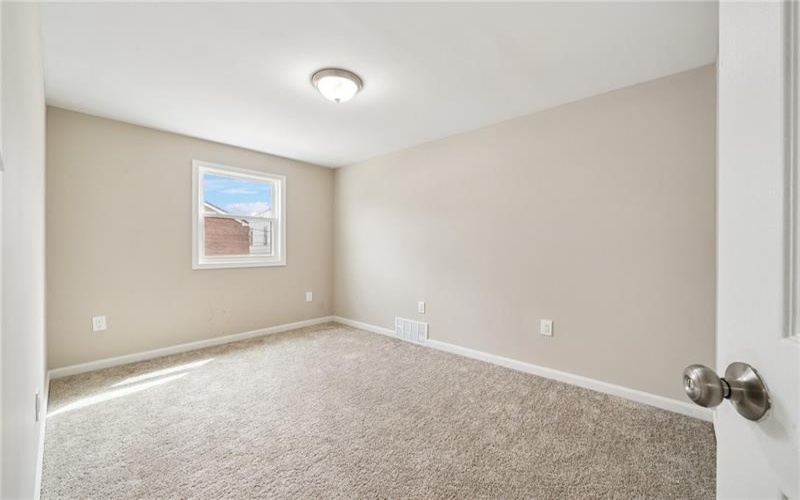 326 Mckinley Ave, East Vandergrift, 15629, 3 Bedrooms Bedrooms, ,1 BathroomBathrooms,Residential,For Sale,Mckinley Ave,1695613