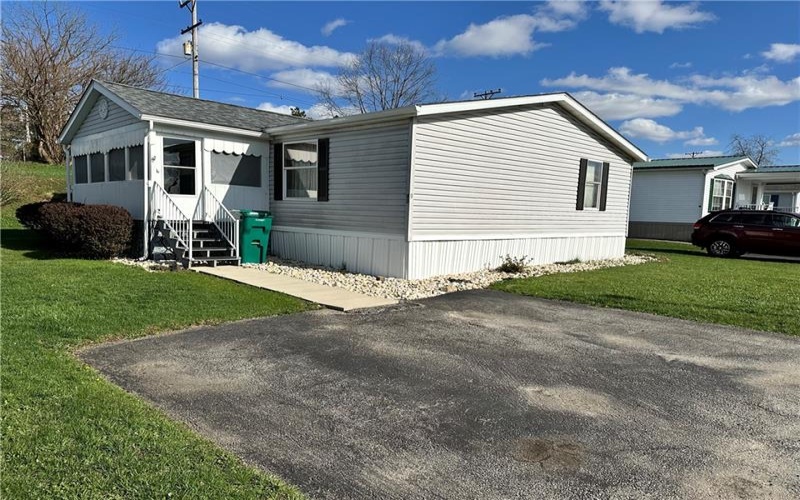 93 Reagan Rd, Mount Pleasant, 15666, 3 Bedrooms Bedrooms, ,2 BathroomsBathrooms,Residential,For Sale,Reagan Rd,1695538