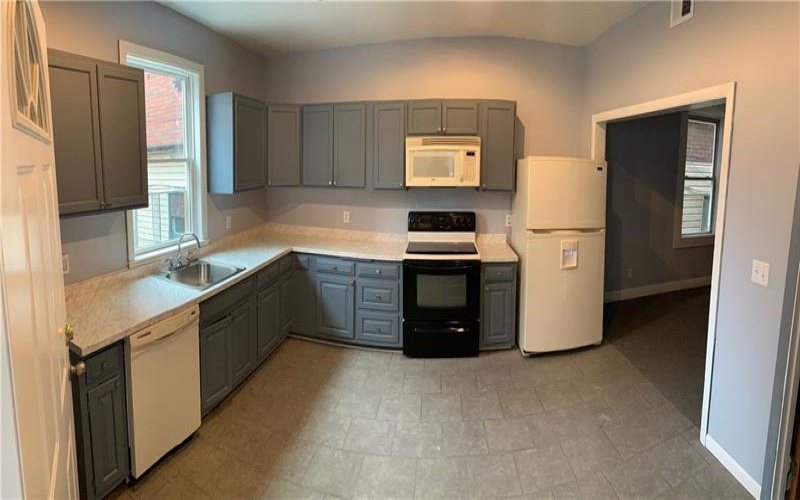 213 Longfellow Street, Vandergrift, 15690, 3 Bedrooms Bedrooms, ,1.1 BathroomsBathrooms,Residential,For Sale,Longfellow Street,1695671