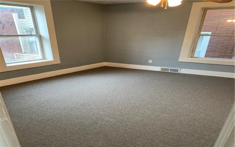 213 Longfellow Street, Vandergrift, 15690, 3 Bedrooms Bedrooms, ,1.1 BathroomsBathrooms,Residential,For Sale,Longfellow Street,1695671
