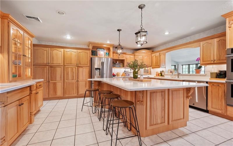 620 North Franklin Ave, Somerset, 15501, 4 Bedrooms Bedrooms, 10 Rooms Rooms,4.2 BathroomsBathrooms,Residential,For Sale,North Franklin Ave,1695680