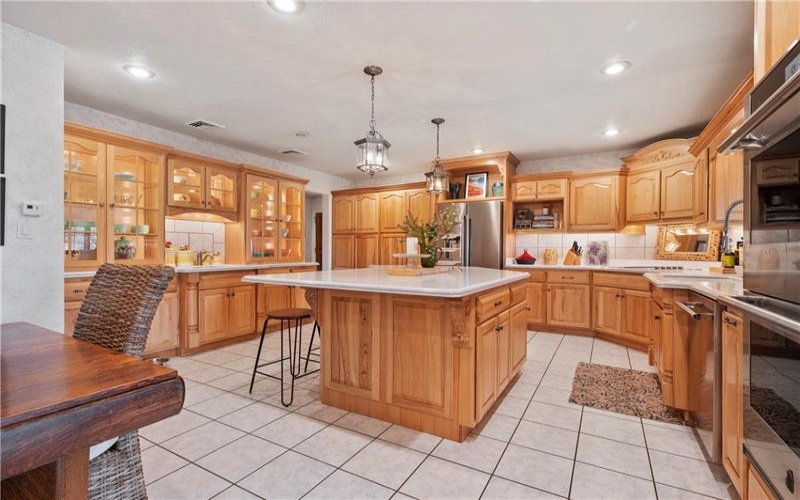 620 North Franklin Ave, Somerset, 15501, 4 Bedrooms Bedrooms, 10 Rooms Rooms,4.2 BathroomsBathrooms,Residential,For Sale,North Franklin Ave,1695680