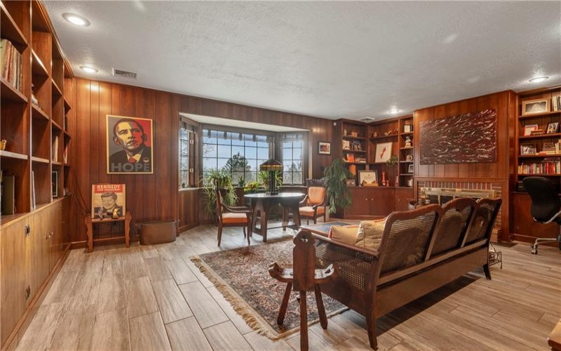 620 North Franklin Ave, Somerset, 15501, 4 Bedrooms Bedrooms, 10 Rooms Rooms,4.2 BathroomsBathrooms,Residential,For Sale,North Franklin Ave,1695680