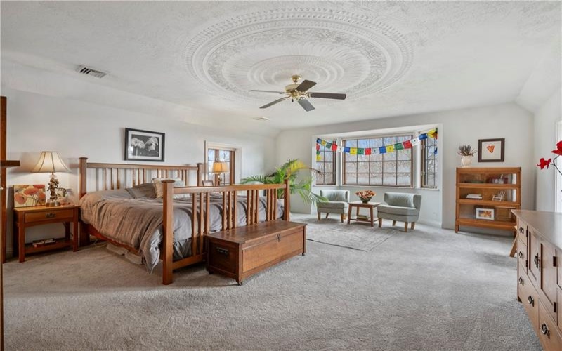 620 North Franklin Ave, Somerset, 15501, 4 Bedrooms Bedrooms, 10 Rooms Rooms,4.2 BathroomsBathrooms,Residential,For Sale,North Franklin Ave,1695680