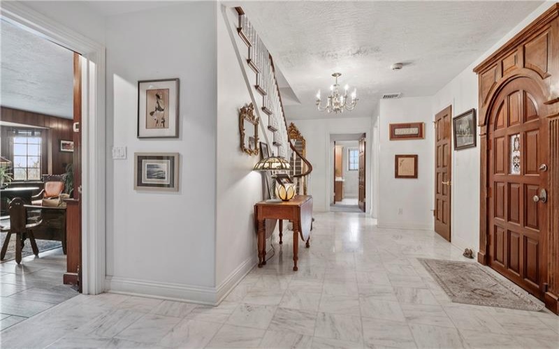 620 North Franklin Ave, Somerset, 15501, 4 Bedrooms Bedrooms, 10 Rooms Rooms,4.2 BathroomsBathrooms,Residential,For Sale,North Franklin Ave,1695680