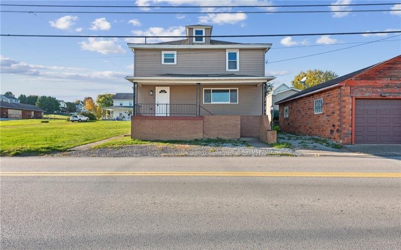 310 Diamond St, Mount Pleasant, 15666, 3 Bedrooms Bedrooms, 7 Rooms Rooms,2 BathroomsBathrooms,Residential,For Sale,Diamond St,1677105
