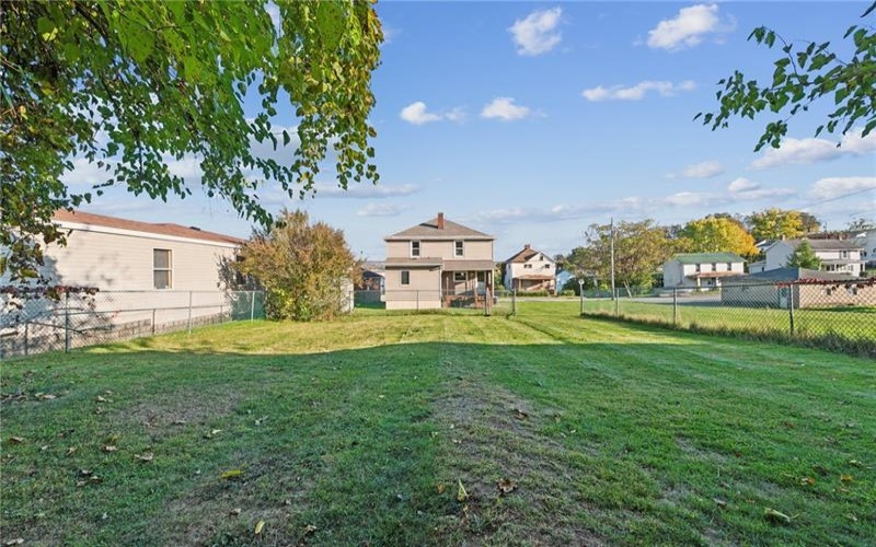 310 Diamond St, Mount Pleasant, 15666, 3 Bedrooms Bedrooms, 7 Rooms Rooms,2 BathroomsBathrooms,Residential,For Sale,Diamond St,1677105