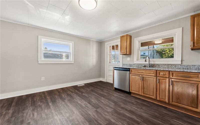 310 Diamond St, Mount Pleasant, 15666, 3 Bedrooms Bedrooms, 7 Rooms Rooms,2 BathroomsBathrooms,Residential,For Sale,Diamond St,1677105