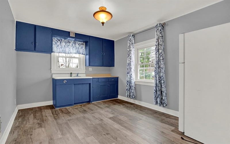 329 Margaret St, Jeannette, 15644, 4 Bedrooms Bedrooms, ,2 BathroomsBathrooms,Residential,For Sale,Margaret St,1695480