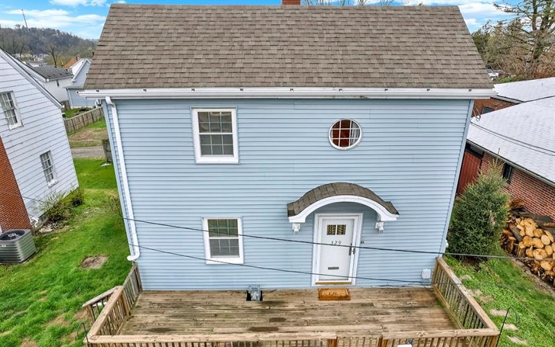 329 Margaret St, Jeannette, 15644, 4 Bedrooms Bedrooms, ,2 BathroomsBathrooms,Residential,For Sale,Margaret St,1695480