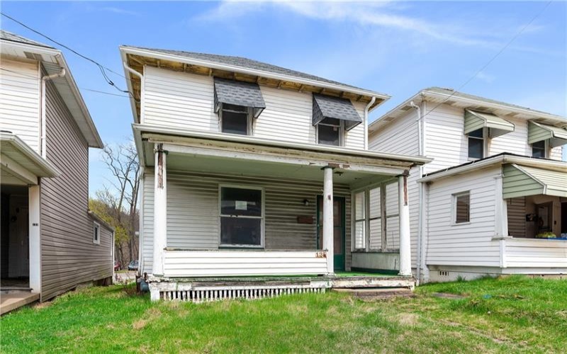 135 ShermanAvenue, Vandegrift, 15690, 2 Bedrooms Bedrooms, 6 Rooms Rooms,1 BathroomBathrooms,Residential,For Sale,ShermanAvenue,1695588