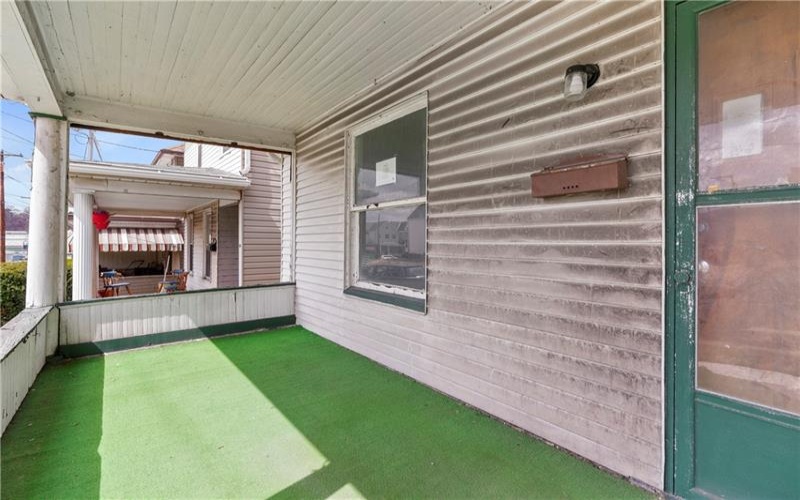 135 ShermanAvenue, Vandegrift, 15690, 2 Bedrooms Bedrooms, 6 Rooms Rooms,1 BathroomBathrooms,Residential,For Sale,ShermanAvenue,1695588