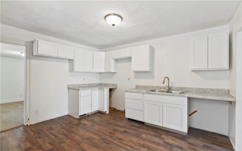135 ShermanAvenue, Vandegrift, 15690, 2 Bedrooms Bedrooms, 6 Rooms Rooms,1 BathroomBathrooms,Residential,For Sale,ShermanAvenue,1695588