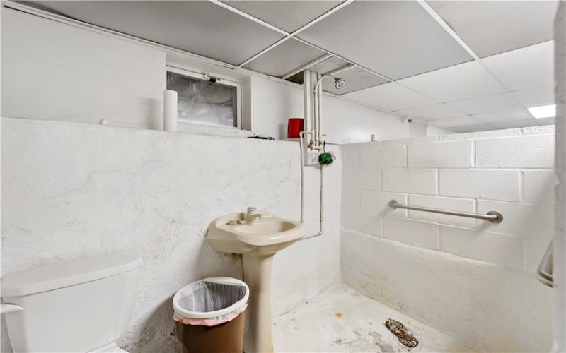 313 Market St, Carmichaels, 15320, 3 Bedrooms Bedrooms, 7 Rooms Rooms,1.1 BathroomsBathrooms,Residential,For Sale,Market St,1695710