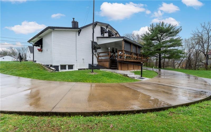 313 Market St, Carmichaels, 15320, 3 Bedrooms Bedrooms, 7 Rooms Rooms,1.1 BathroomsBathrooms,Residential,For Sale,Market St,1695710
