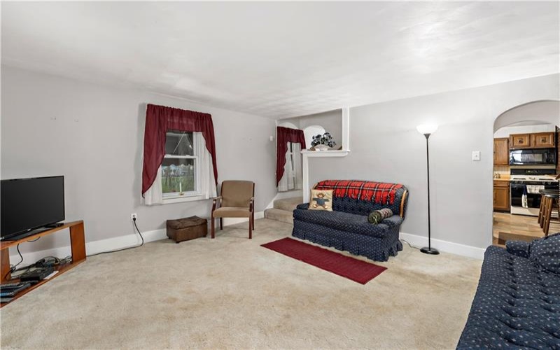 313 Market St, Carmichaels, 15320, 3 Bedrooms Bedrooms, 7 Rooms Rooms,1.1 BathroomsBathrooms,Residential,For Sale,Market St,1695710
