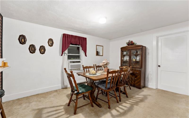 313 Market St, Carmichaels, 15320, 3 Bedrooms Bedrooms, 7 Rooms Rooms,1.1 BathroomsBathrooms,Residential,For Sale,Market St,1695710