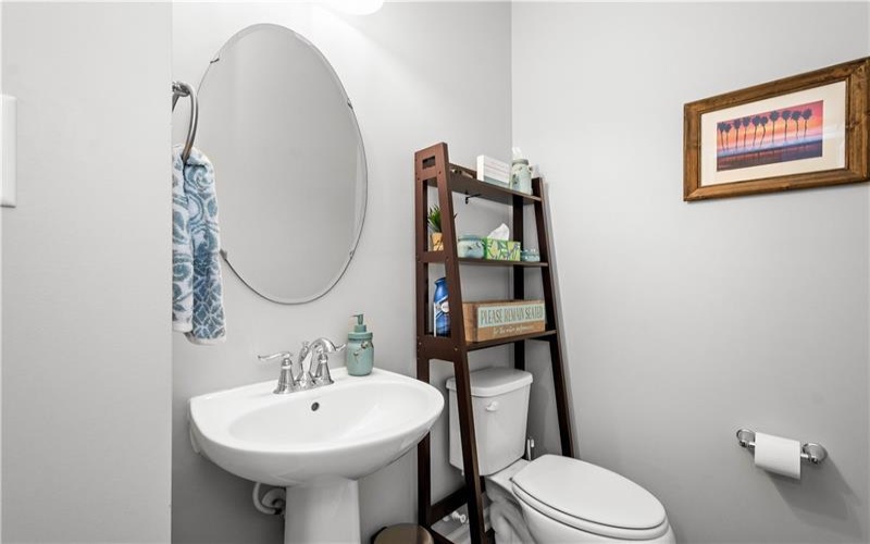 1163 Bayberry Drive, Canonsburg, 15317, 3 Bedrooms Bedrooms, ,2.1 BathroomsBathrooms,Lease,For Sale,Bayberry Drive,1695721