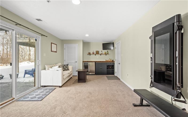 1163 Bayberry Drive, Canonsburg, 15317, 3 Bedrooms Bedrooms, ,2.1 BathroomsBathrooms,Lease,For Sale,Bayberry Drive,1695721