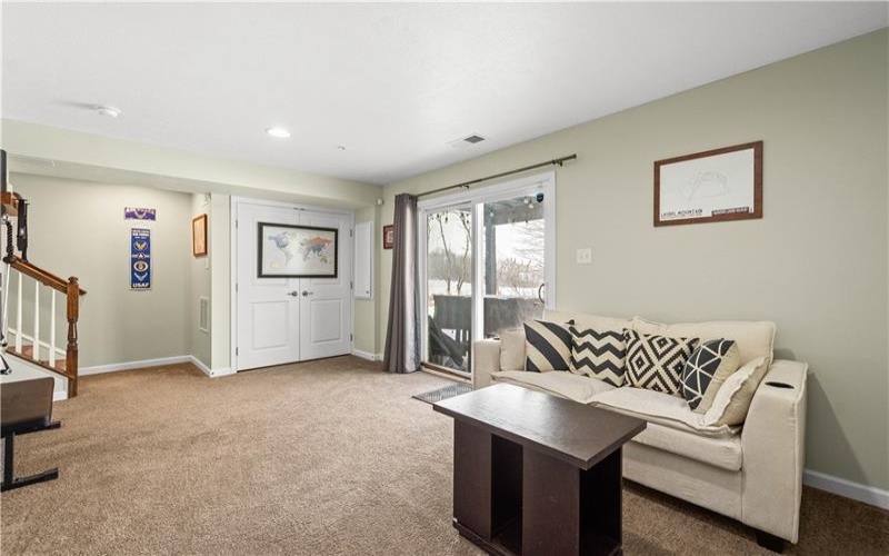 1163 Bayberry Drive, Canonsburg, 15317, 3 Bedrooms Bedrooms, ,2.1 BathroomsBathrooms,Lease,For Sale,Bayberry Drive,1695721