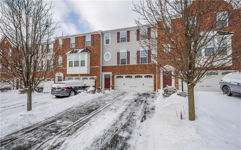 1163 Bayberry Drive, Canonsburg, 15317, 3 Bedrooms Bedrooms, ,2.1 BathroomsBathrooms,Lease,For Sale,Bayberry Drive,1695721