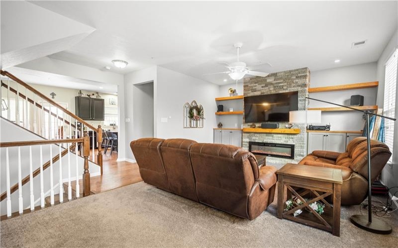 1163 Bayberry Drive, Canonsburg, 15317, 3 Bedrooms Bedrooms, ,2.1 BathroomsBathrooms,Lease,For Sale,Bayberry Drive,1695721