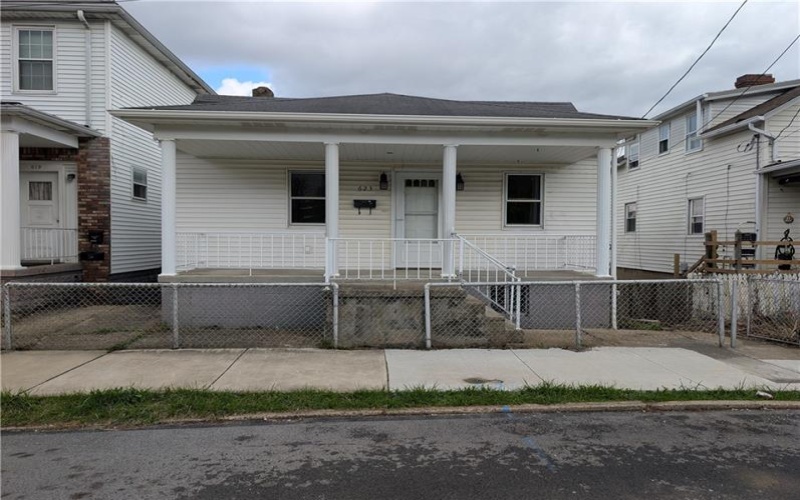 623 Conrad, Charleroi, 15022, 2 Bedrooms Bedrooms, ,1.1 BathroomsBathrooms,Lease,For Sale,Conrad,1695729